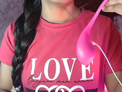 Snapshot of Somiya87 chatting on 01-07-26, 08:36 Somiya87 online show from 01-07-26, 08:36