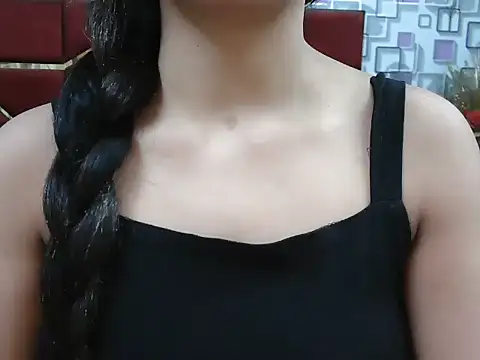 Snapshot of Somiya87 chatting on 10-24-25, 02:27 Somiya87 online show from 10-24-25, 02:27