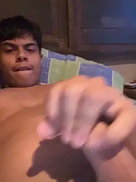 Snapshot of leandrollst_3 chatting on 02-26-26, 08:31 leandrollst 3 online show from 02-26-26, 08:31