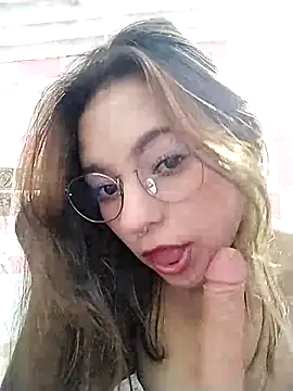 Paulina mosh online show from 03-07-25, 05:28