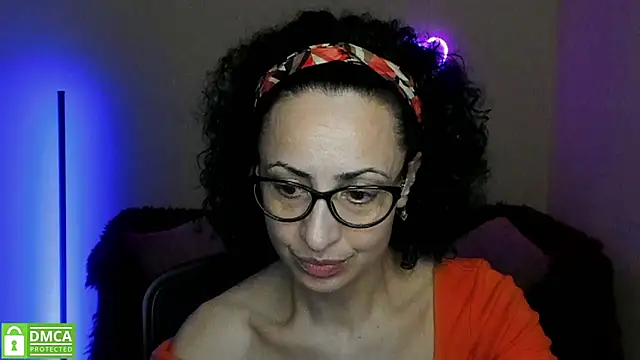 Arianasweety23 online show from 03-18-25, 06:28