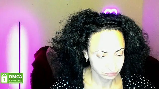 Arianasweety23 online show from 10-07-25, 05:25
