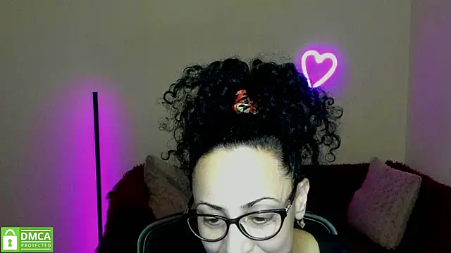 Arianasweety23 online show from 02-25-25, 06:44