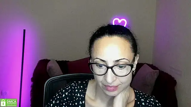 Arianasweety23 online show from 09-18-25, 11:24