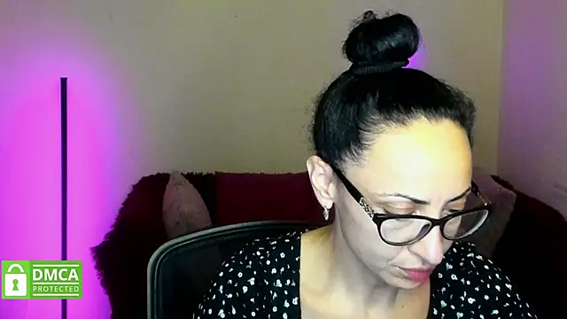 Arianasweety23 online show from 10-03-25, 05:25