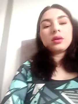 VictoriaMolina online show from 10-19-25, 09:06