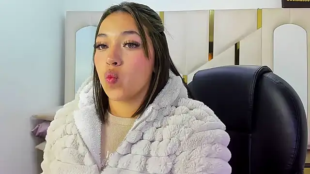 IsabellRodriguez18 online show from 02-09-26, 02:31