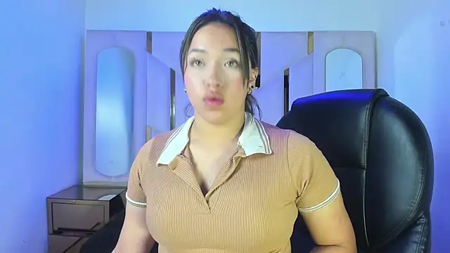 IsabellRodriguez18 online show from 03-06-26, 03:45