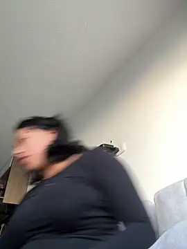 IsabellRodriguez18 online show from 12-19-25, 10:23