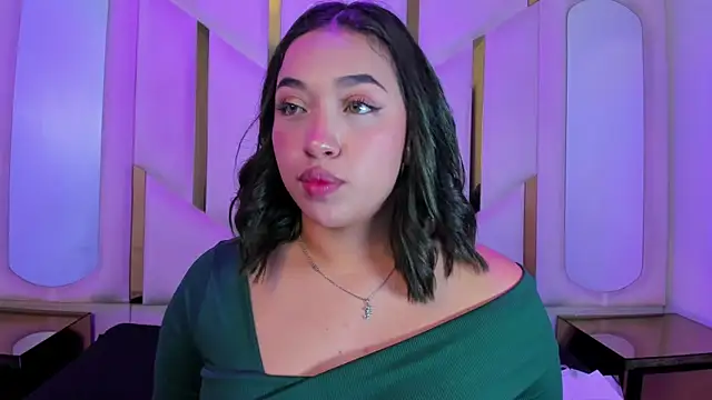 IsabellRodriguez18 online show from 04-14-26, 03:22