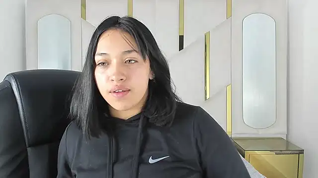 Snapshot of IsabellRodriguez18 chatting on 09-17-25, 03:19 IsabellRodriguez18 online show from 09-17-25, 03:19