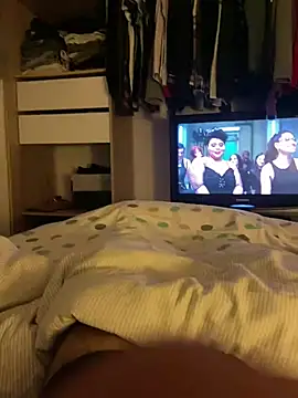 rominoucoquin online show from 12-22-24, 11:31