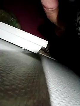 rominoucoquin online show from 12-21-25, 02:13