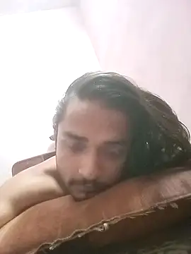Snapshot of IamRentedBoybfriend chatting on 03-21-25, 12:51 IamRentedBoybfriend online show from 03-21-25, 12:51