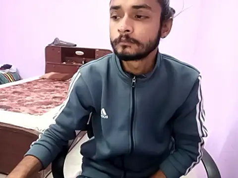 IamRentedBoybfriend online show from 01-13-26, 01:53