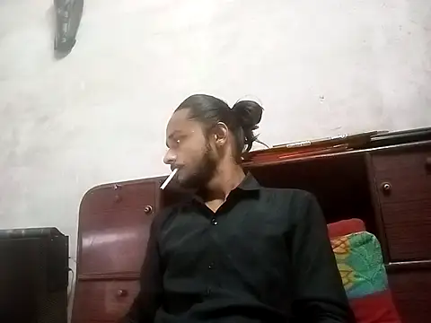 Snapshot of IamRentedBoybfriend chatting on 09-19-25, 10:25 IamRentedBoybfriend online show from 09-19-25, 10:25