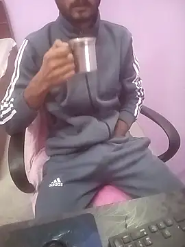 IamRentedBoybfriend online show from 12-19-25, 02:15