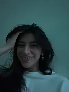 Snapshot of nala-saphir chatting on 01-17-26, 08:29 nala-saphir online show from 01-17-26, 08:29