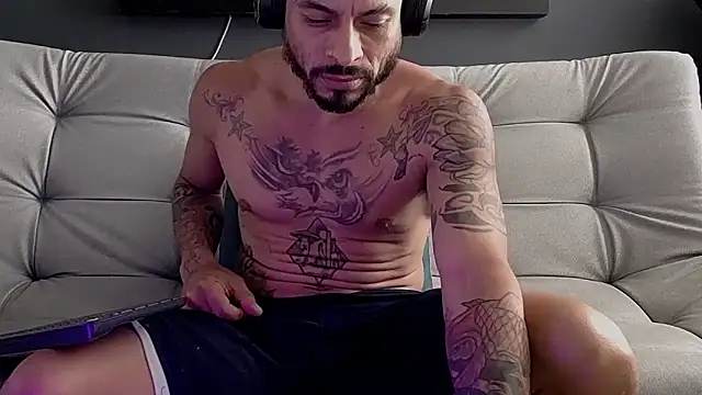 callme douglas online show from 09-23-25, 02:46