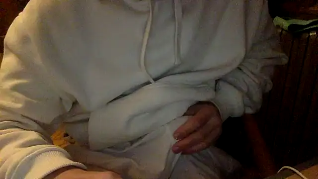 Snapshot of nevermind298079 chatting on 02-08-25, 12:06 nevermind298079 online show from 02-08-25, 12:06