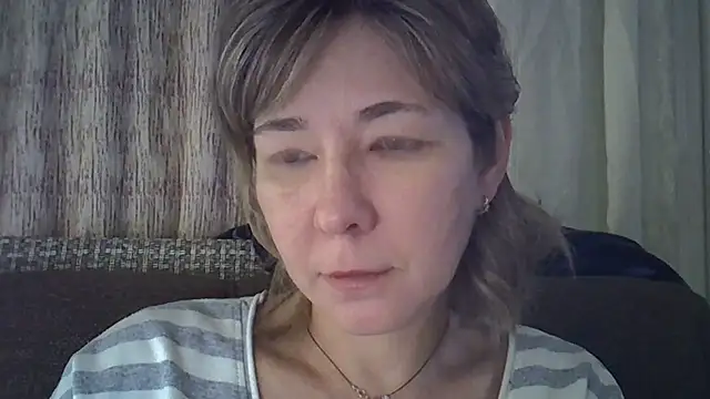 EllaJohnsonX online show from 01-12-25, 05:11