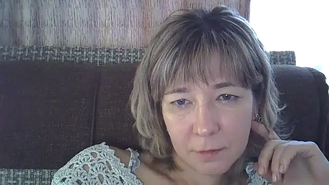 EllaJohnsonX online show from 01-18-25, 12:36