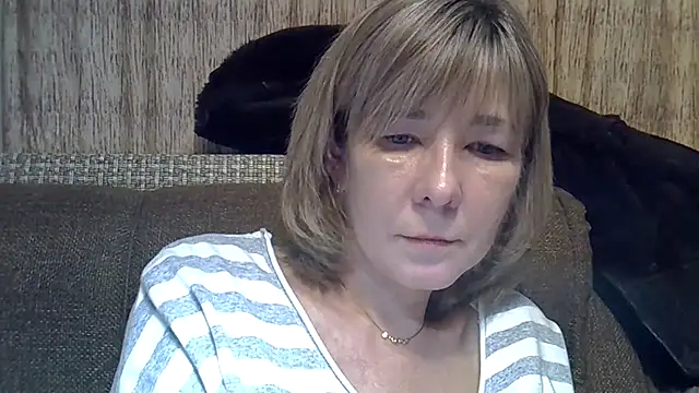 EllaJohnsonX online show from 12-29-24, 07:11