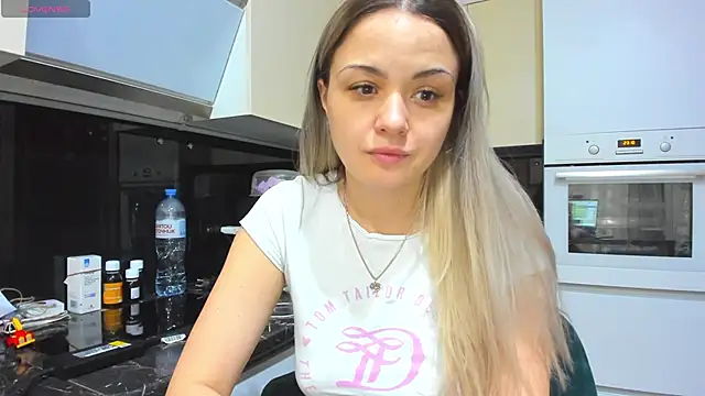 Mia   murrr online show from 02-22-26, 04:41