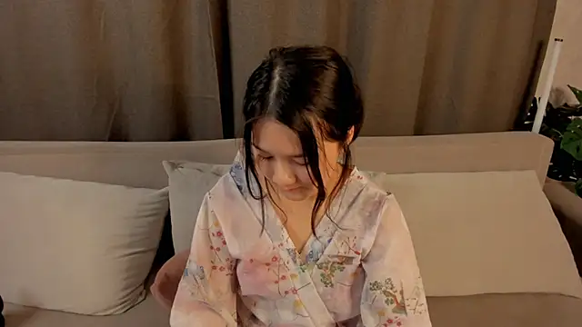 Maekko online show from 02-20-26, 06:21