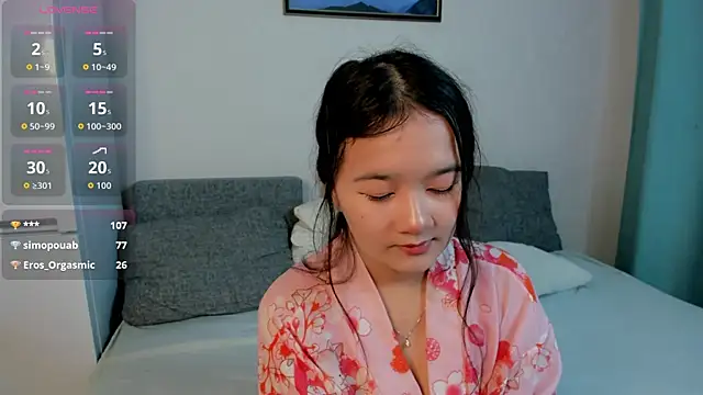 Maekko online show from 10-17-25, 07:48