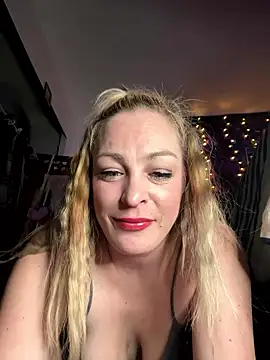 kayNkris online show from 10-12-25, 09:54