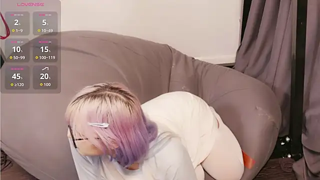 Snapshot of Yu_UwU_ chatting on 09-09-25, 02:04 Yu UwU  online show from 09-09-25, 02:04