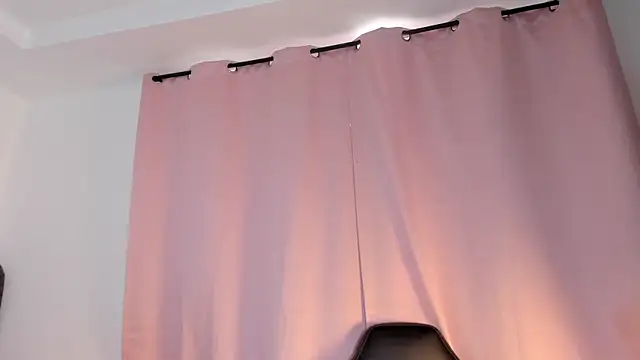 two milkyway online show from 12-20-25, 12:52