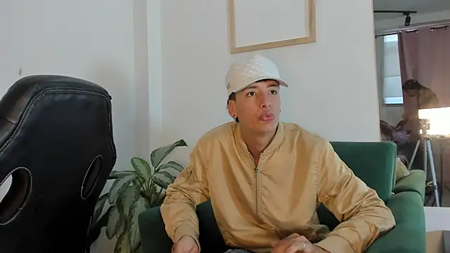 two milkyway online show from 11-21-25, 12:59