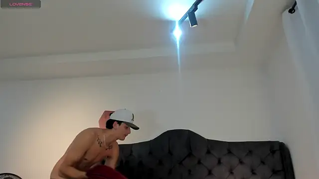 two milkyway online show from 05-12-26, 01:50