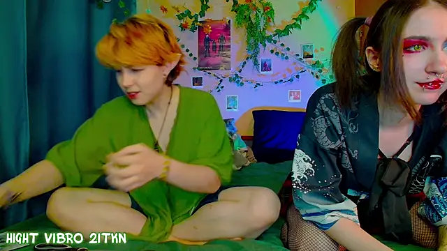 TrickyKitsune online show from 09-26-25, 02:35