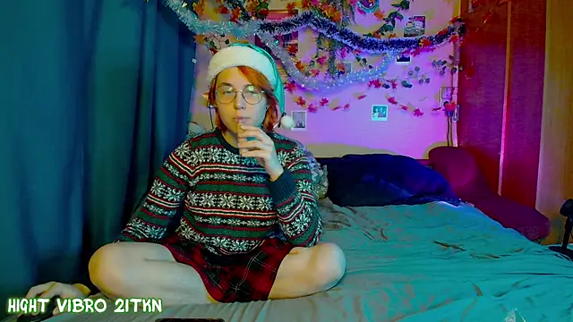 TrickyKitsune online show from 12-21-25, 02:08