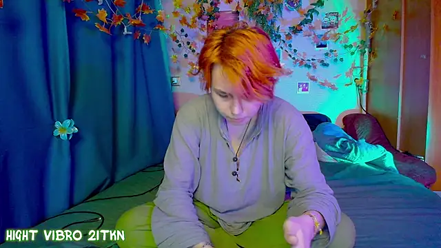 TrickyKitsune online show from 11-27-25, 01:44