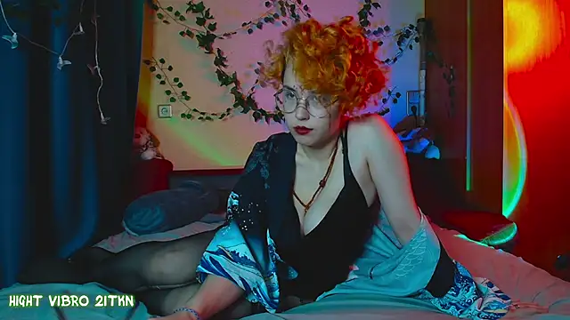 TrickyKitsune online show from 03-06-25, 02:29