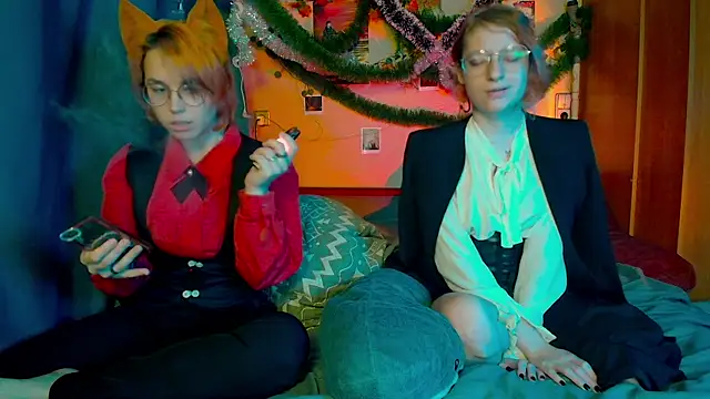 TrickyKitsune online show from 01-11-26, 03:08