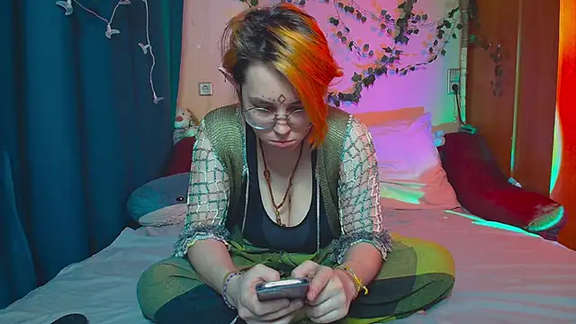 TrickyKitsune online show from 03-20-25, 03:14