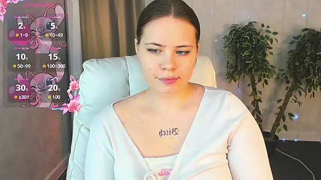 Snapshot of EricaElliott chatting on 10-06-25, 12:56 EricaElliott online show from 10-06-25, 12:56
