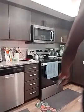 VelvetChocolate7 online show from 10-28-25, 06:40