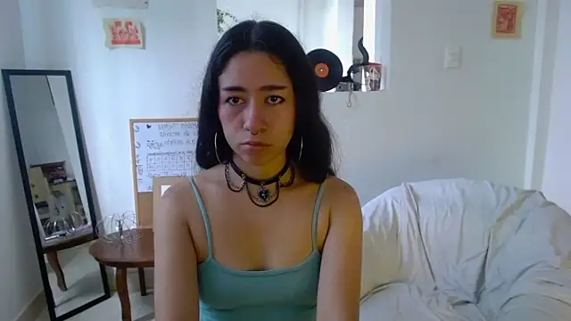 Snapshot of Maam_Ine chatting on 06-05-26, 06:35 Maam Ine online show from 06-05-26, 06:35