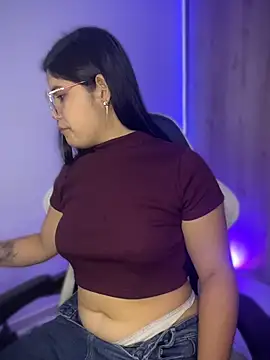 pretty angela1 online show from 05-14-26, 06:38