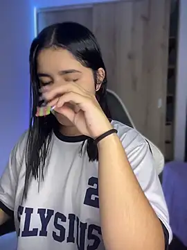 pretty angela1 online show from 04-14-26, 03:11