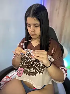 pretty angela1 online show from 05-02-26, 03:17