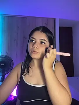 Snapshot of pretty_angela1 chatting on 06-19-26, 03:23 pretty angela1 online show from 06-19-26, 03:23
