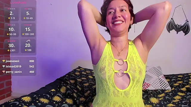 Snapshot of Laura_hellss chatting on 03-03-25, 11:14 Laura hellss online show from 03-03-25, 11:14