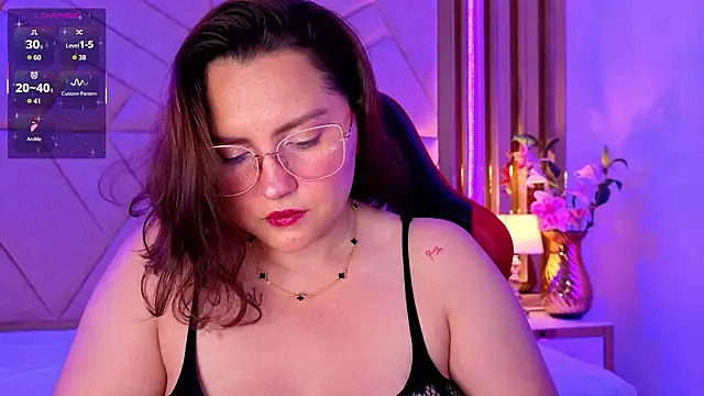 LunaPleasure online show from 02-22-26, 05:43